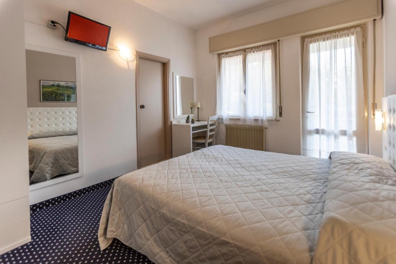 Hotel Al Molino Malcesine Exteriör bild